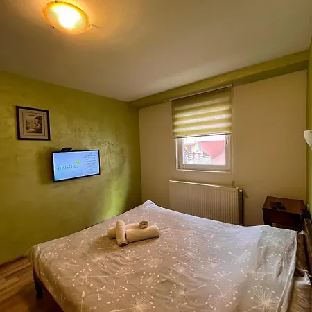 Katarina زلاتيبور